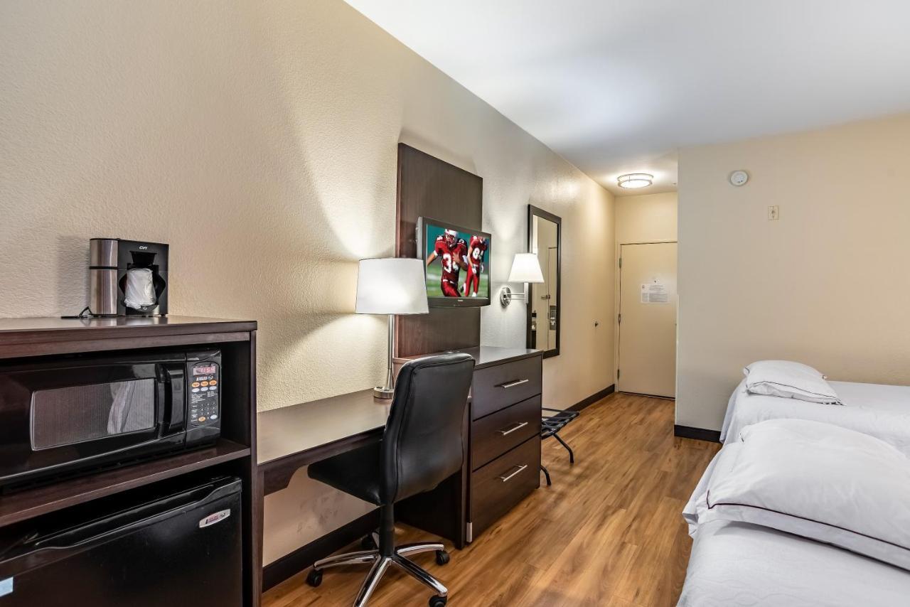 Red Roof Inn Plus+ Tempe - Phoenix Airport Extérieur photo