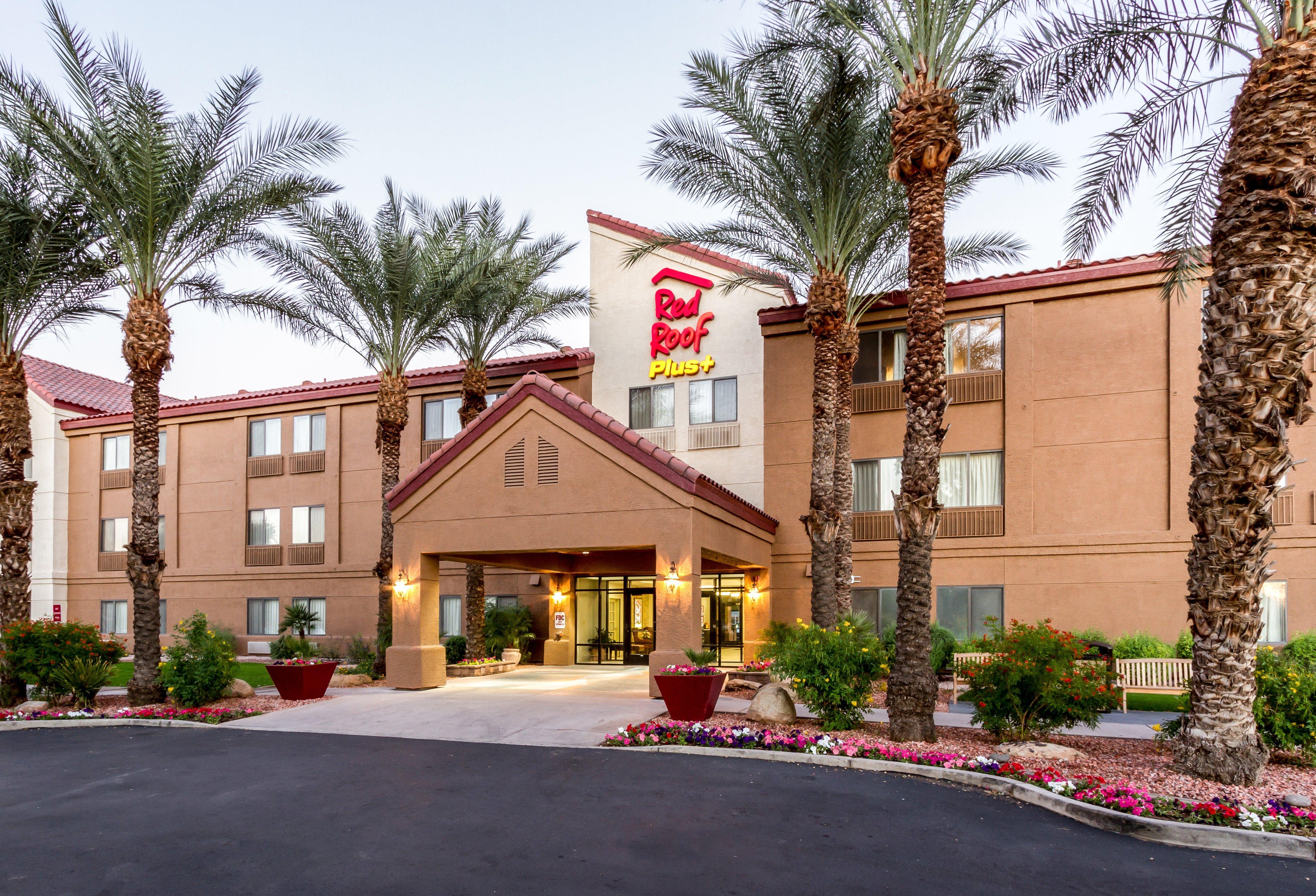 Red Roof Inn Plus+ Tempe - Phoenix Airport Extérieur photo