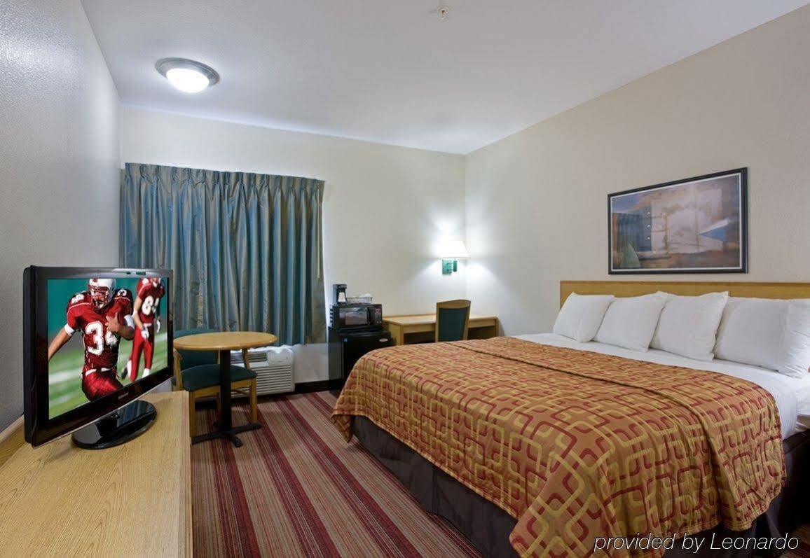 Red Roof Inn Plus+ Tempe - Phoenix Airport Extérieur photo